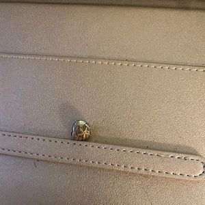 Pandora Sea Shell Charm 14k